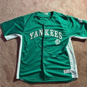 Genuine Merchandise Green Yankees Button-Up Jersey